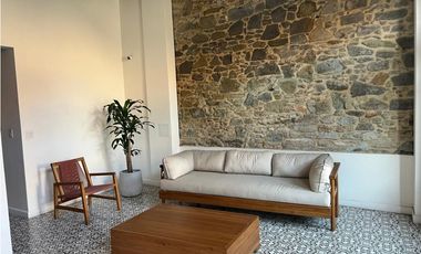 ALQUILER/ VENTA PLAZUELA ALFARO EN EDIFICIO CORDOVEZ