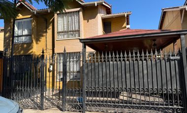 Venta Amplia y hermosa casa, Quilicura
