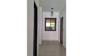 CASA EN VENTA WOODLANDS PANAMA PACIFICO