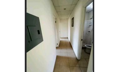 VENTA DE CASA EN ALGARROBOS 3R CERCADA