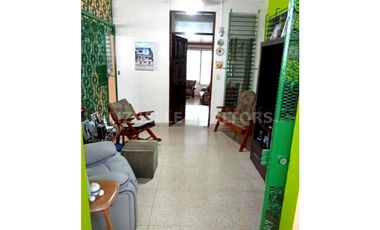 VENTA CASA ALTOS DE BETHANIA