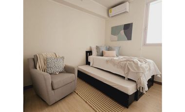 APARTAMENTO TOTALMENTE AMOBLADO EN COCO DEL MAR (C.P)