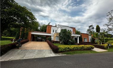 Casa campestre en condominio para la venta en Cerritos, Pereira!!!