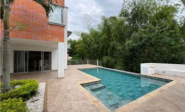 Casa campestre en condominio para la venta en Cerritos, Pereira!!!