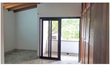 (V.I) APARTAMENTO DUPLEX EN VENTA UBICADO EN LAURELES SECTOR ALMERIA 