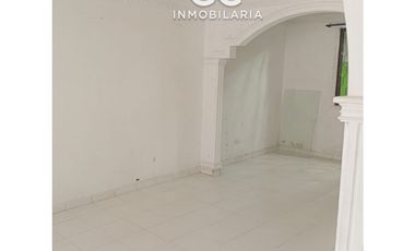 Se arrienda casa 2 písos barrio las nubes - Soledad