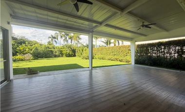 Casa campestre en condominio para arriendo,Pueblito Cafetero,Pereira
