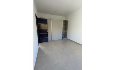 ALQUILO DUPLEX EN CHACRAS DEL NORTE TRES DORMITORIOS