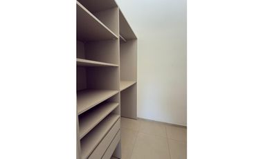 ALQUILO DUPLEX EN CHACRAS DEL NORTE TRES DORMITORIOS