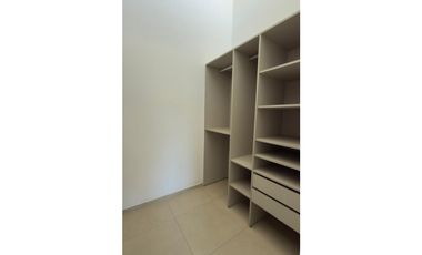 ALQUILO DUPLEX EN CHACRAS DEL NORTE TRES DORMITORIOS
