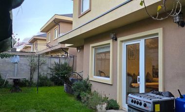 ARRIENDO CASA EN CONDOMINIO 3DOR +3BAÑOS