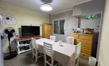 CASA 3 DORM-LIVING-GALERIA-PATIO SECO-QUINCHO