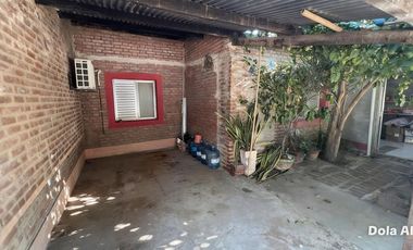 CASA 3 DORM-LIVING-GALERIA-PATIO SECO-QUINCHO