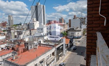 Departamento  2/3 dorm con cochera en venta
