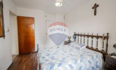 Departamento  2/3 dorm con cochera en venta