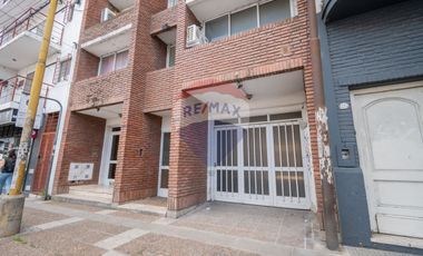 Departamento  2/3 dorm con cochera en venta
