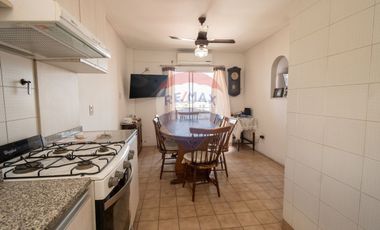 Departamento  2/3 dorm con cochera en venta