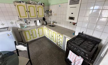 VENTA PH 3 DORMITORIOS B° CORONEL ARIAS