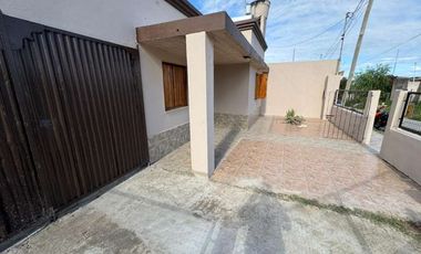 Casa en alquiler en Victoria