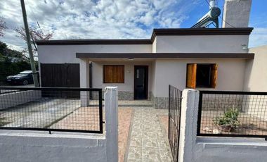 Casa en alquiler en Victoria