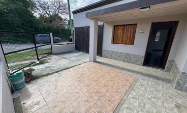 Casa en alquiler en Victoria