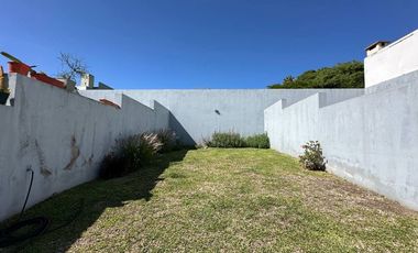 VENTA CASA EN BAJO LA VIÑA 3 DORMITORIOS