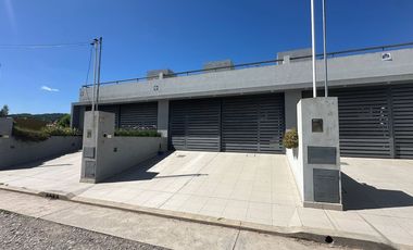 VENTA CASA EN BAJO LA VIÑA 3 DORMITORIOS