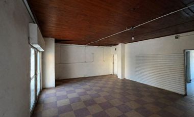 En Venta Casa a Refaccionar en Avellaneda