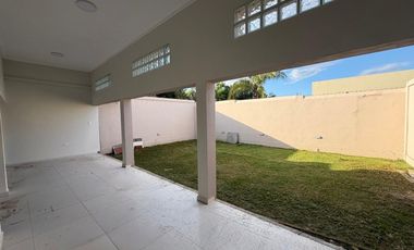 Se Alquila Casa en Avellaneda Santa Fe