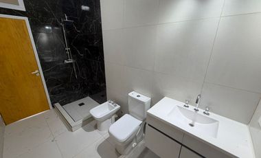 Se Alquila Casa en Avellaneda Santa Fe