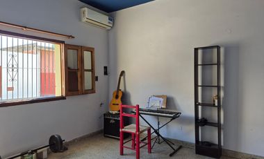 Casa en venta en Almirante Brown