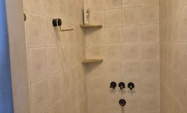 Casa en venta en Almirante Brown