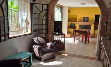 Casa en venta en Almirante Brown