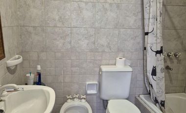 Casa en venta en Almirante Brown