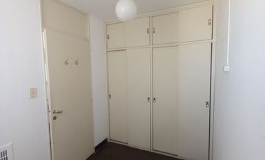 Alquiler: Semipiso en Edificio Ñaró - Peatonal de Concordia