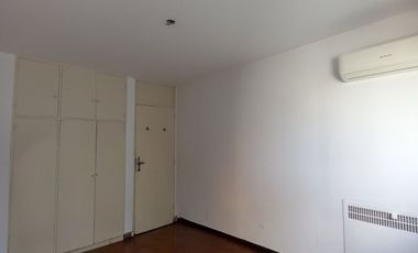 Alquiler: Semipiso en Edificio Ñaró - Peatonal de Concordia