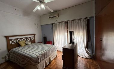 CASA 5 AMB VILLA MADERO MAS  GALPON Y COCHERA