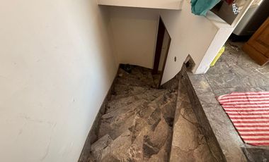 CASA 5 AMB VILLA MADERO MAS  GALPON Y COCHERA