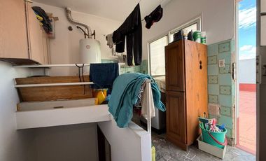 CASA 5 AMB VILLA MADERO MAS  GALPON Y COCHERA