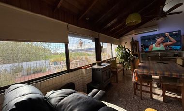 CASA 5 AMB VILLA MADERO MAS  GALPON Y COCHERA