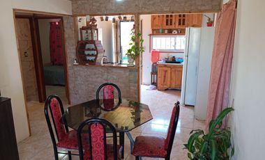 CASA 3 AMBIENTES VENTA GLEW BARRIO SANTA ANA