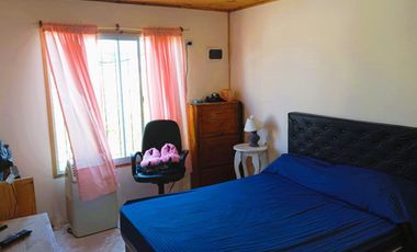 CASA 3 AMBIENTES VENTA GLEW BARRIO SANTA ANA