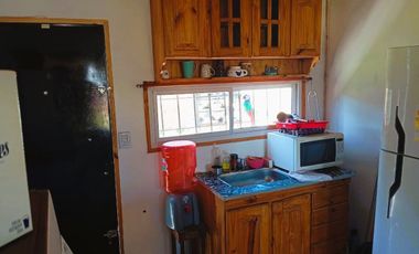 CASA 3 AMBIENTES VENTA GLEW BARRIO SANTA ANA