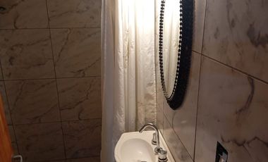 CASA 3 AMBIENTES VENTA GLEW BARRIO SANTA ANA