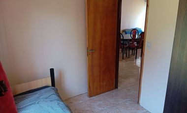 CASA 3 AMBIENTES VENTA GLEW BARRIO SANTA ANA