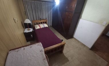 VENTA CASA 2 DORM Y COCHERA EN M° SELVA