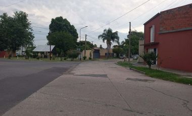 VENTA CASA 2 DORM Y COCHERA EN M° SELVA