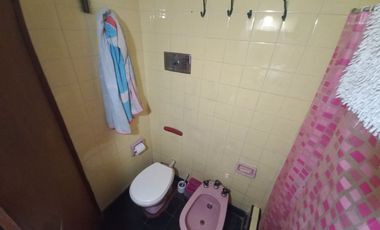 VENTA CASA 2 DORM Y COCHERA EN M° SELVA