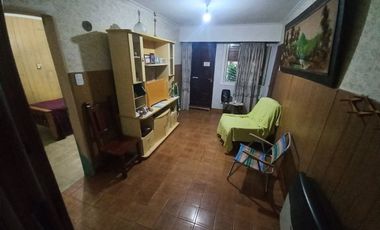VENTA CASA 2 DORM Y COCHERA EN M° SELVA