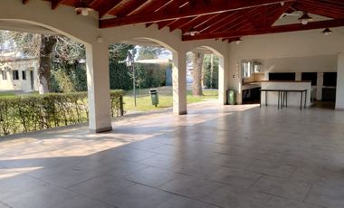 VENTA LOTE-TERRENO-CON MEJORAS-LAS BRISAS COUNTRY